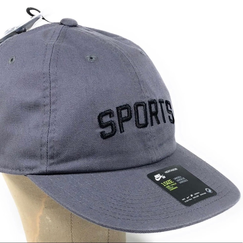 Nike SB Heritage86 "Sports" Adjustable Hat